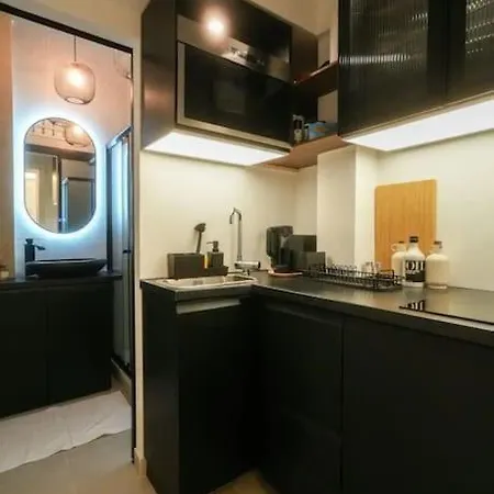 Apartment Parisien Chic & Cosy Mbka